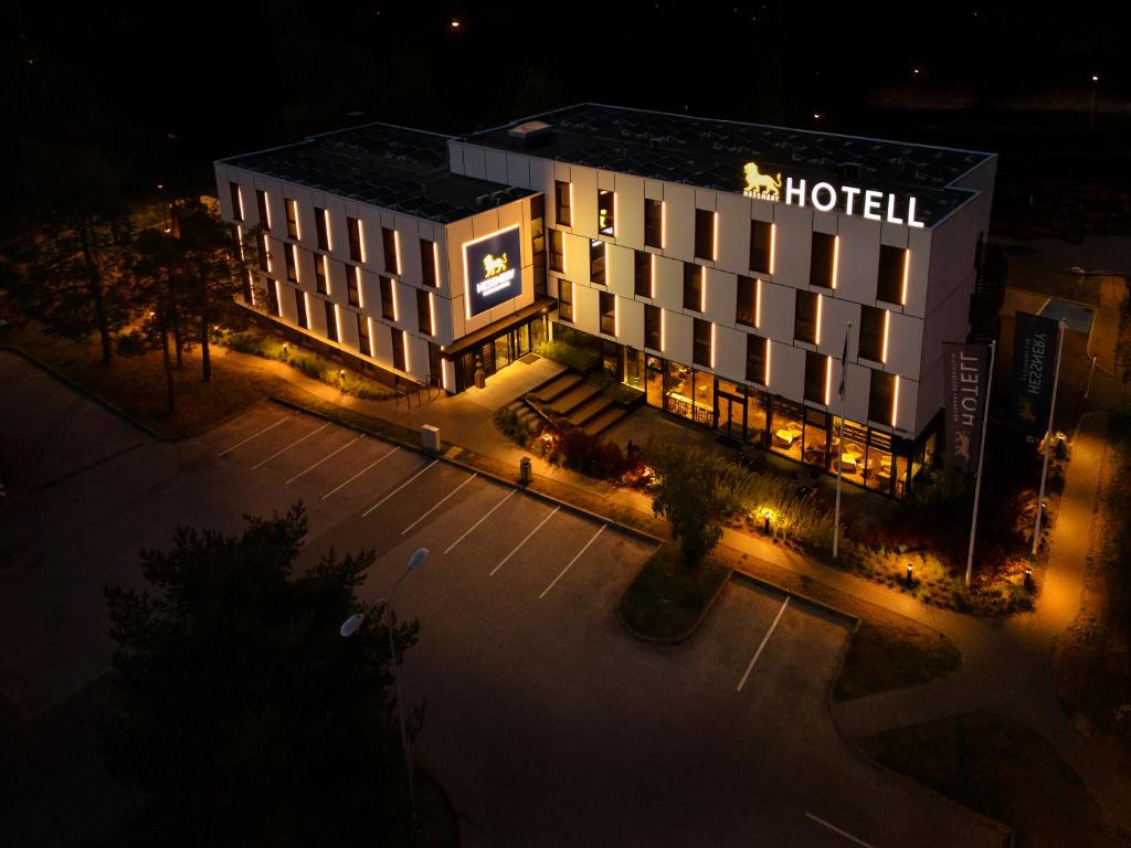 Hessnery hotelli galerii
